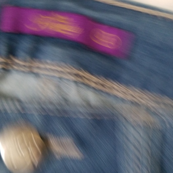 💐Royalty Medium Wash Jeans - Picture 5 of 6